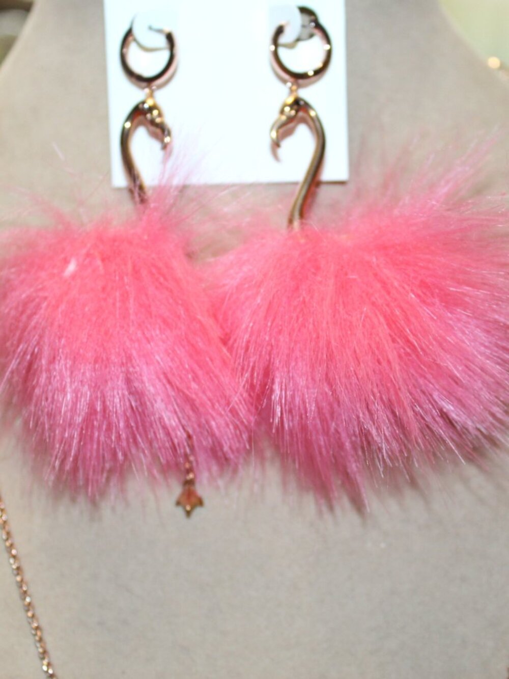 NWT Kate Spade New York "By the Pool " Flamingo necklace and earrings set.  FAB! - Picture 4 of 13